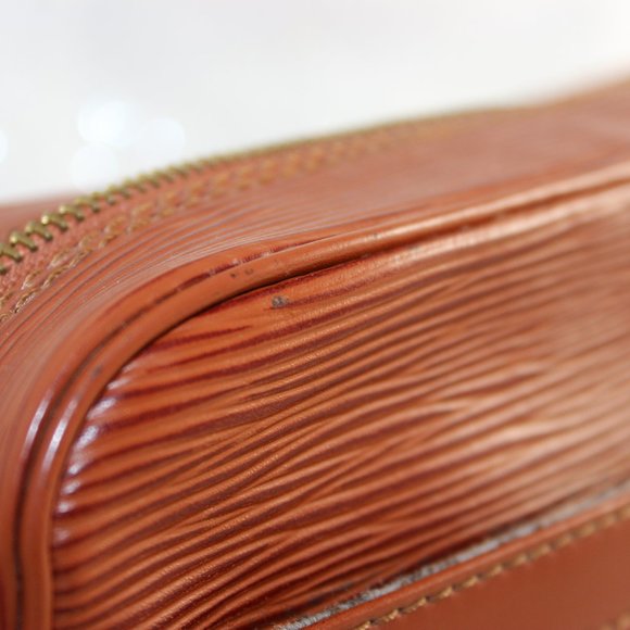 Louis Vuitton Trocadero 24 - Cognac Epi Leather - Picture 2 of 11